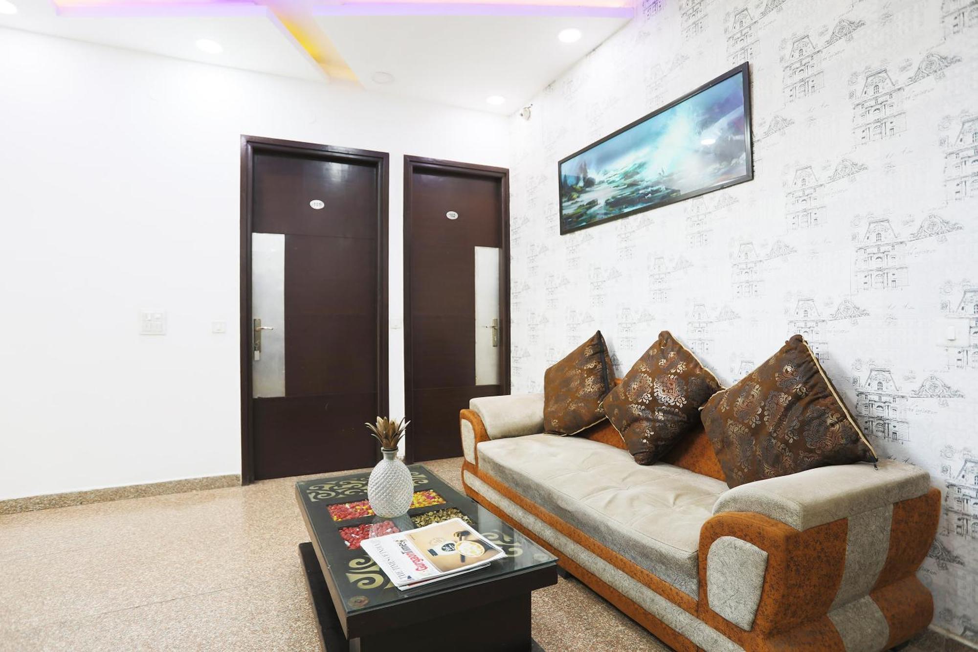 Super Collection O Tipsyy Inn 014 Gurgaon Exterior foto