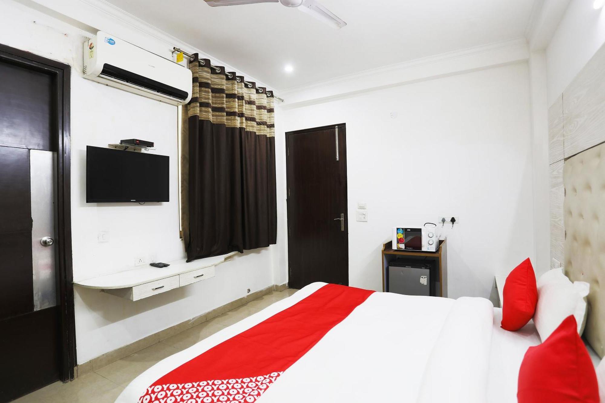Super Collection O Tipsyy Inn 014 Gurgaon Exterior foto